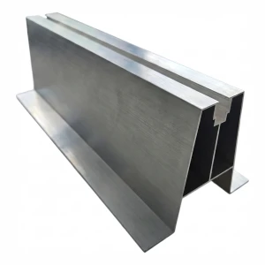 Trapezsteg Aluminium H100 L330 mit EPDM-Dichtung 2 mm für PV-Montage