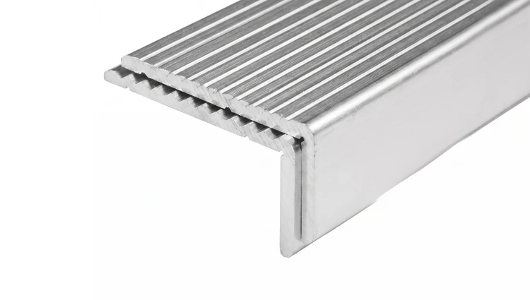 Ungleichschenkliger Aluminiumwinkel 40×20×2,6 mm – L-Profil, Länge 2000 mm 001-702 (3)